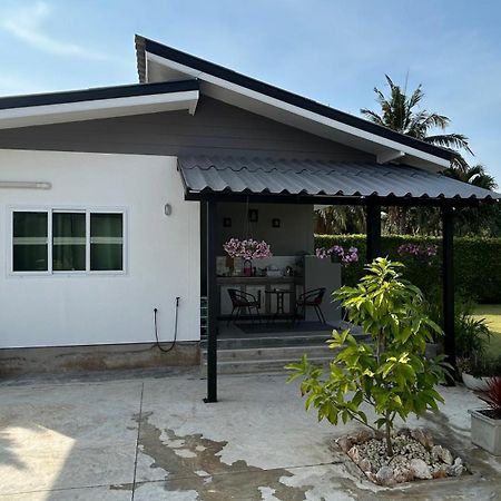 Happy House Vila Cha-Am Exterior foto